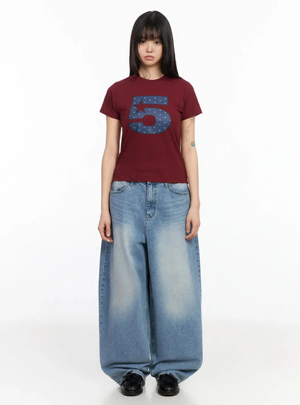 polka-dot-graphic-number-crop-tee-ia523