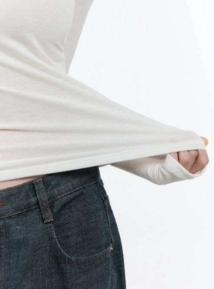 Elegant White Turtleneck Top ID526