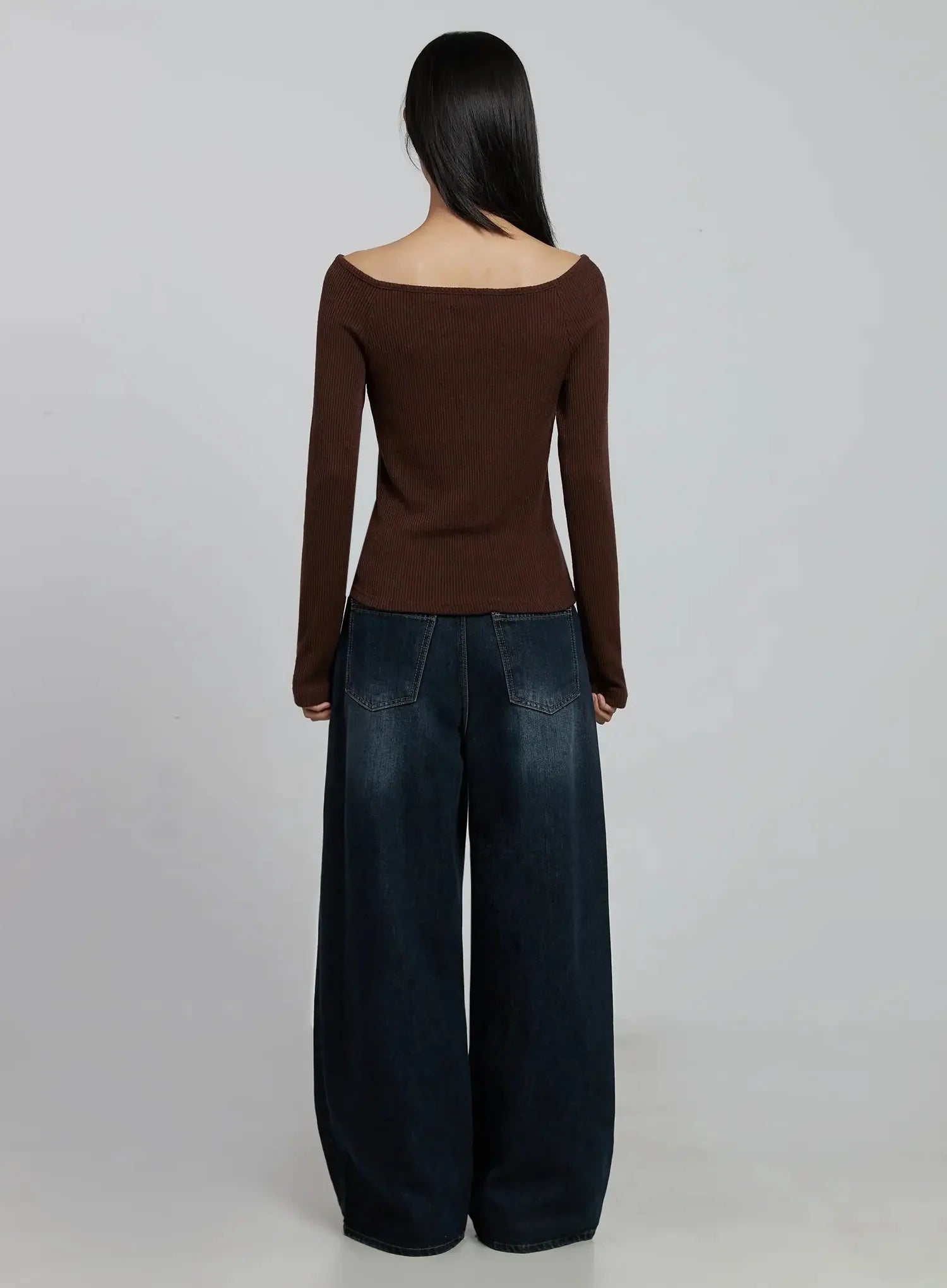 off-shoulder-button-ribbed-cardigan-im520