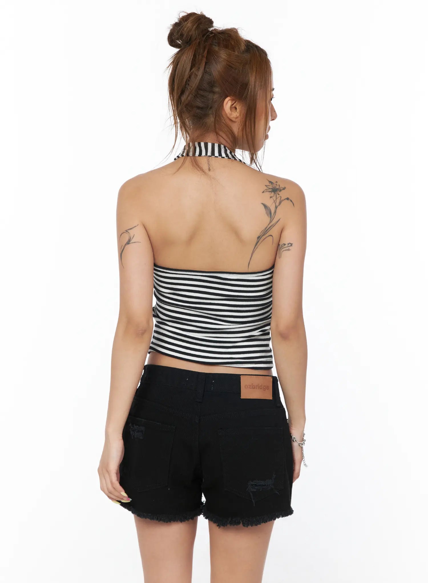 striped-halter-neck-tank-top-with-built-in-bra-cu502