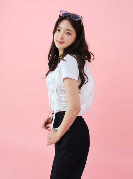 Deep Round Neck Basic Crop T-Shirt BU5