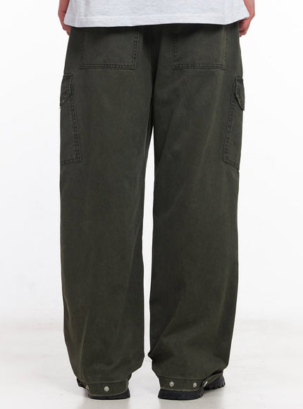 mens-wide-fit-cargo-pants-iu512