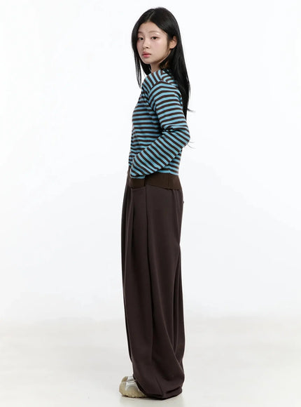 Striped Round Neck Knit Top IM519