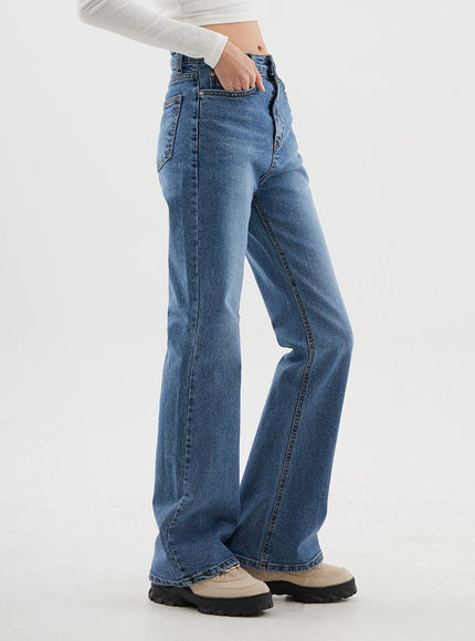 Slim Fit Bootcut Jeans CJ311