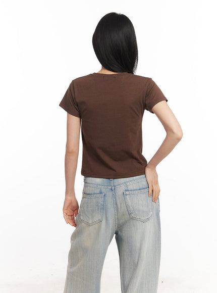 slim-fit-cropped-graphic-tee-ca514