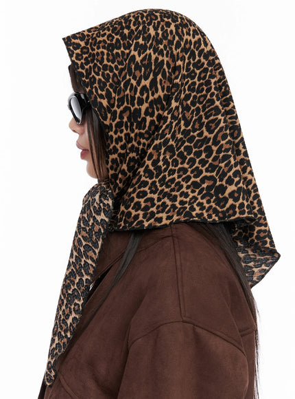 leopard-print-scarf-in503