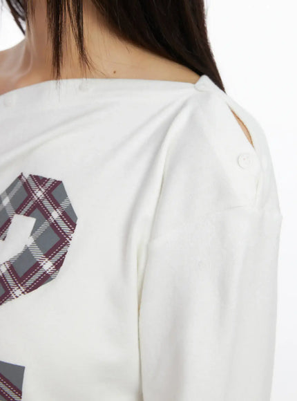 asymmetric-checkered-fleece-long-sleeve-top-cd522