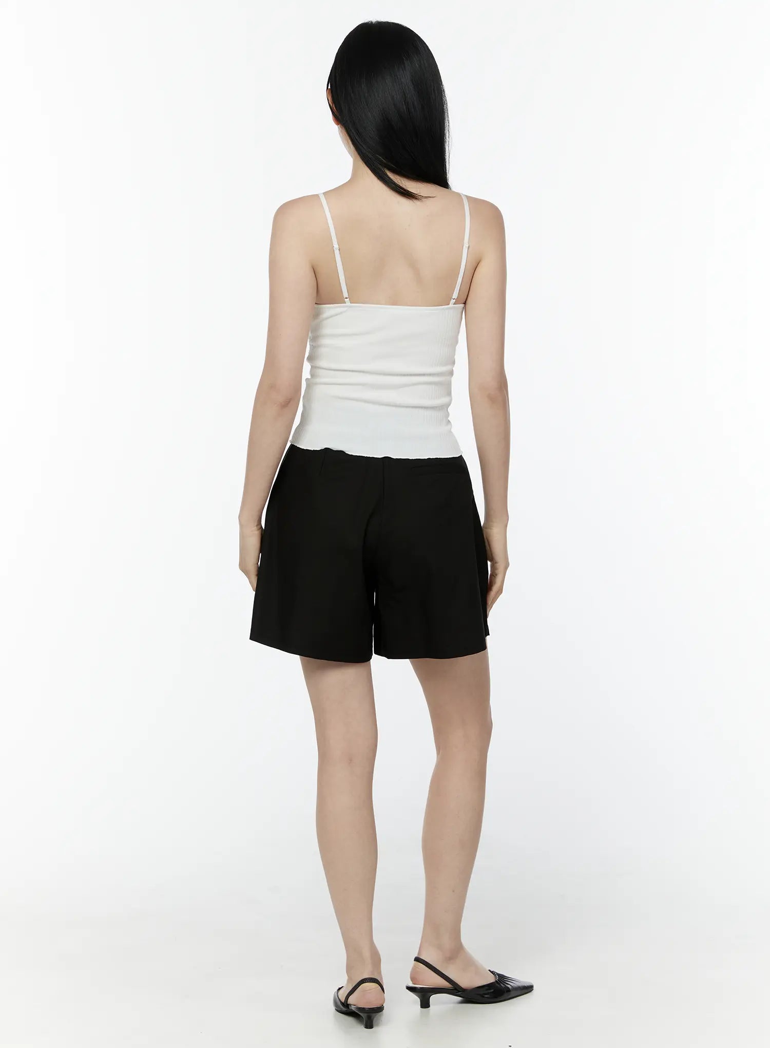 ruffled-lace-trim-cami-top-iu505