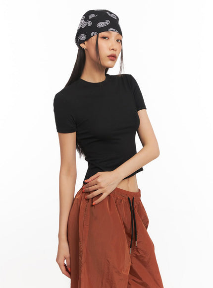 short-sleeve-crop-top-ia504