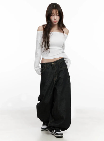 chic-off-shoulder-cropped-tee-in514