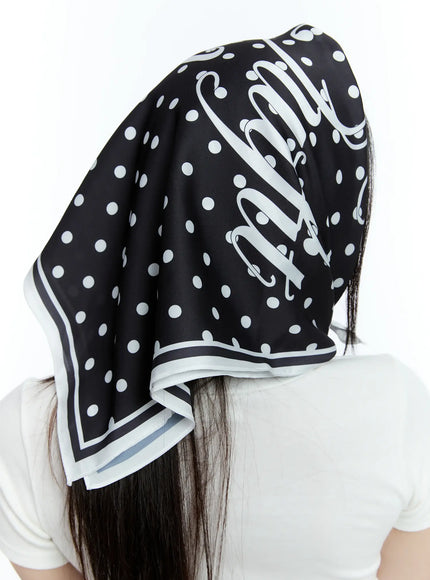 polka-dot-graphic-scarf-cu527