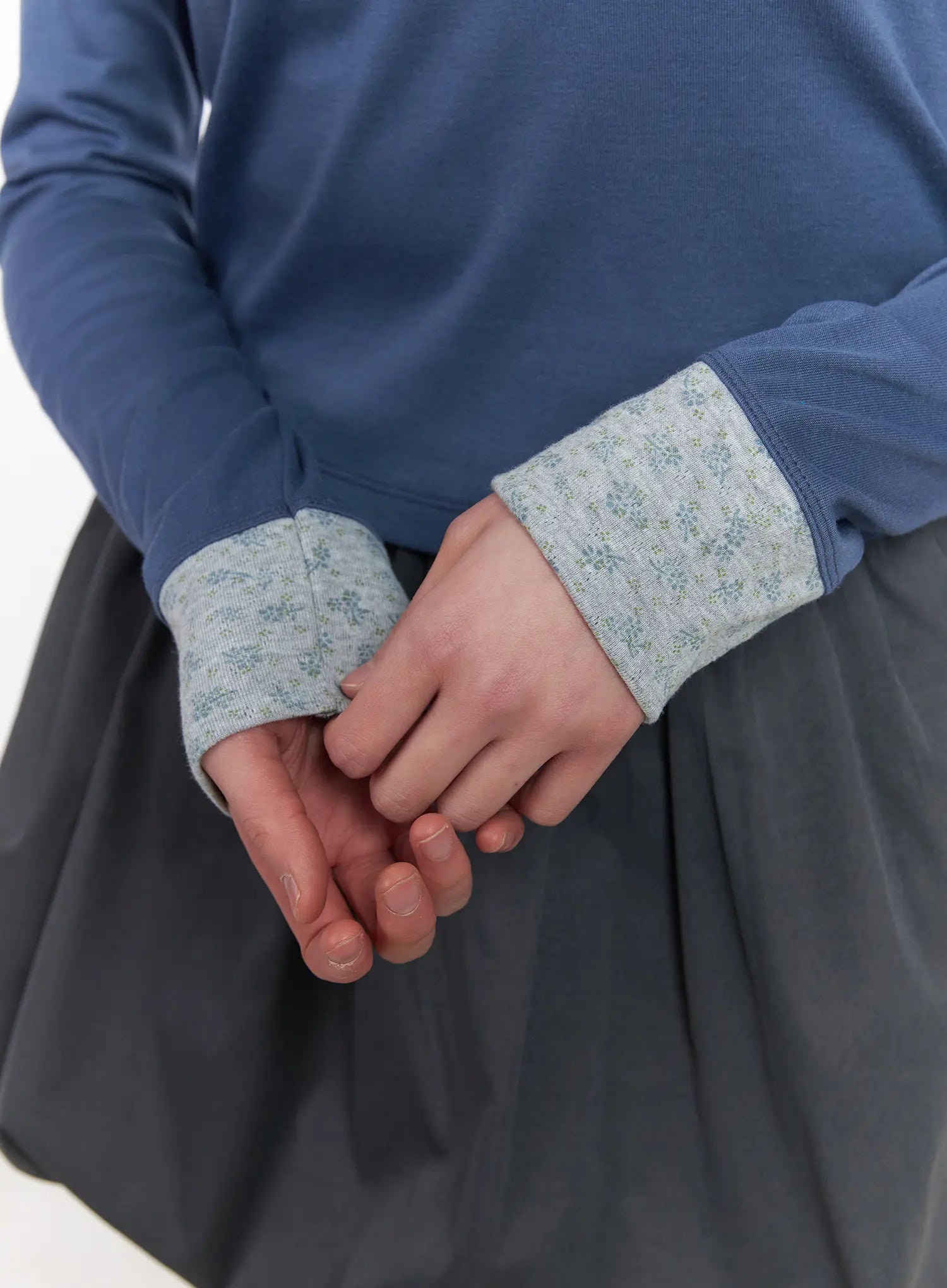 Two-Tone Collar Floral Long Sleeve Tee CM513