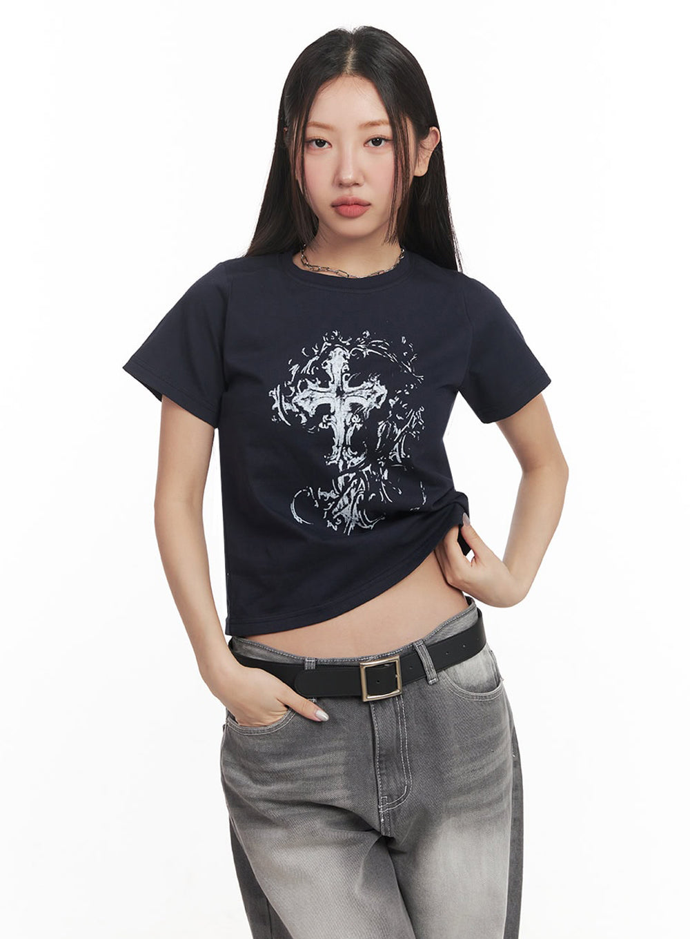 graphic-cross-t-shirt-im524