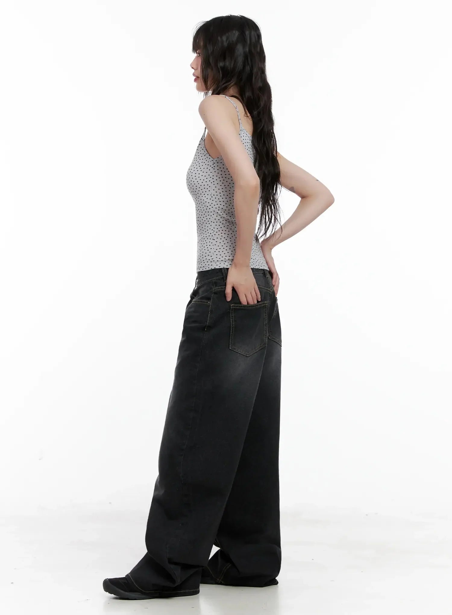 iu-vintage-black-baggy-jeans-il528