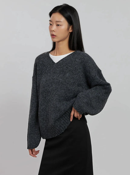 Oversized V-Neck Knit Top IJ508