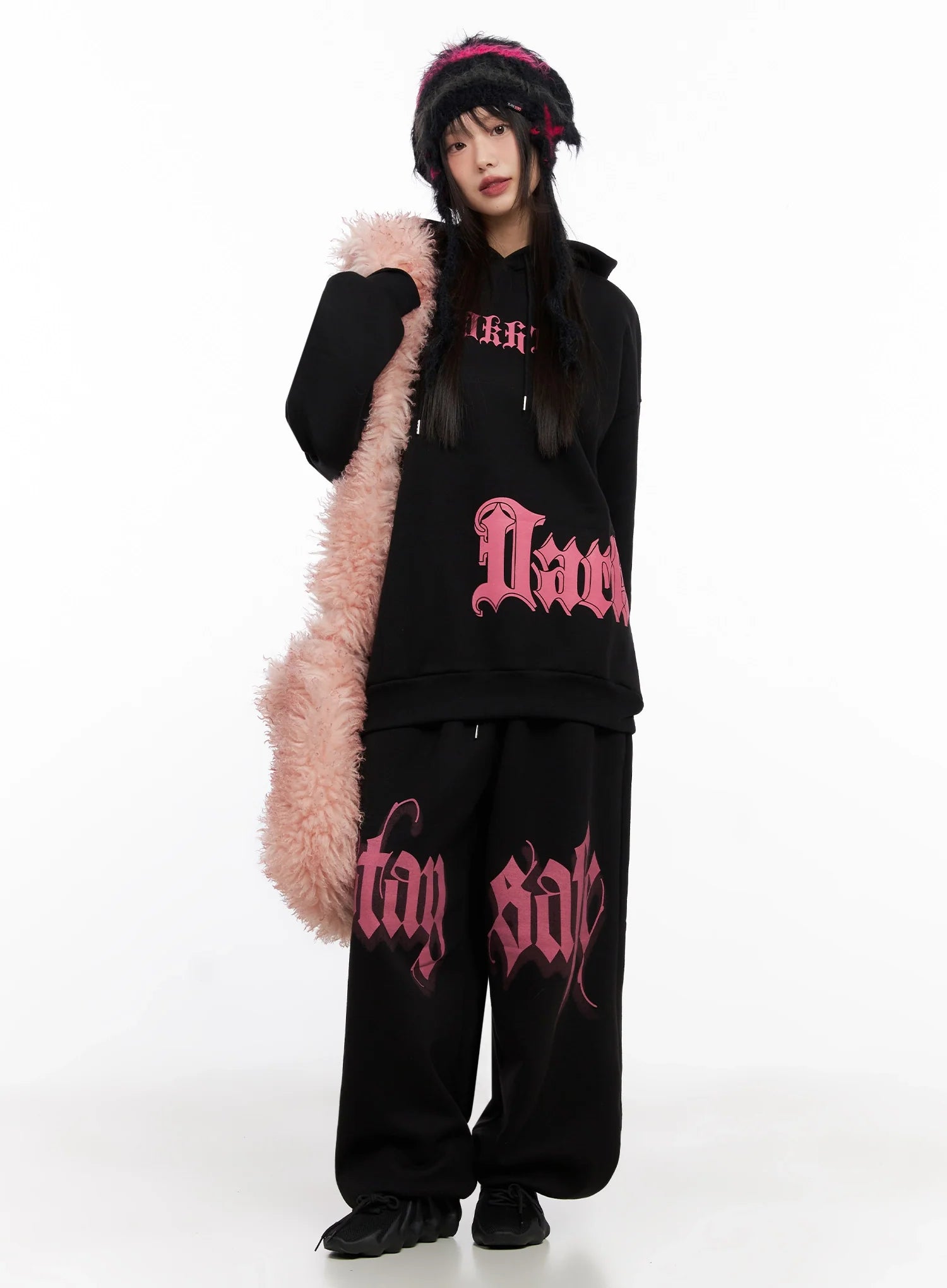 star-knit-beanie-in503