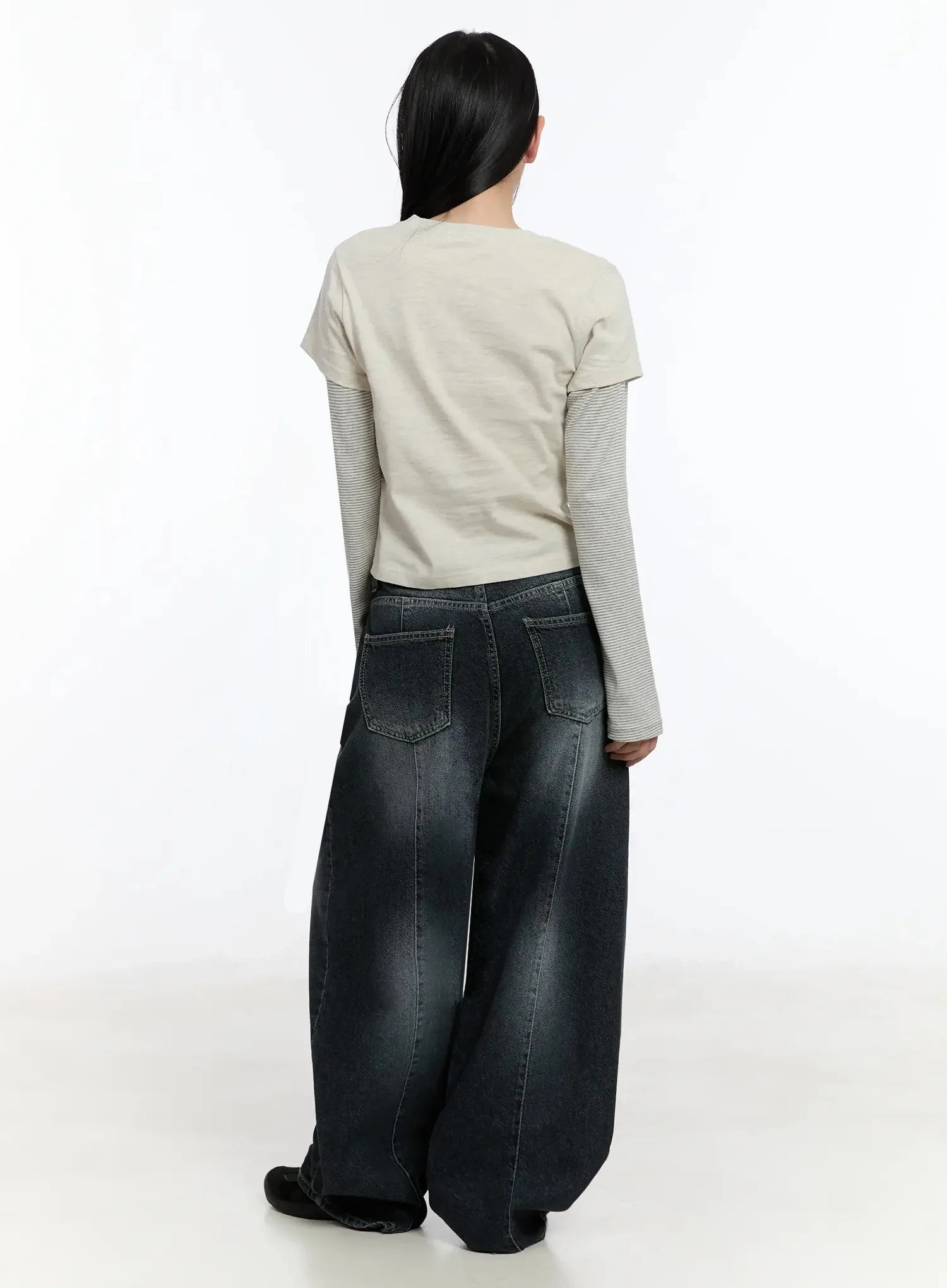 naeu-dark-washed-wide-jeans-im509