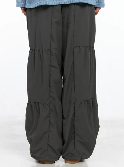 mens-line-stitch-parachute-pants-is510