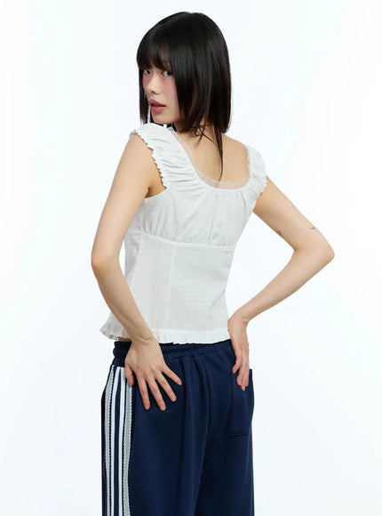 frill-trim-sleeveless-blouse-iu525
