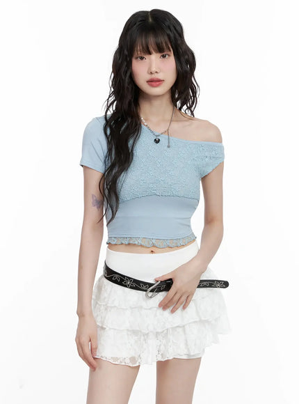 asymmetric-off-shoulder-lace-trim-top-il531