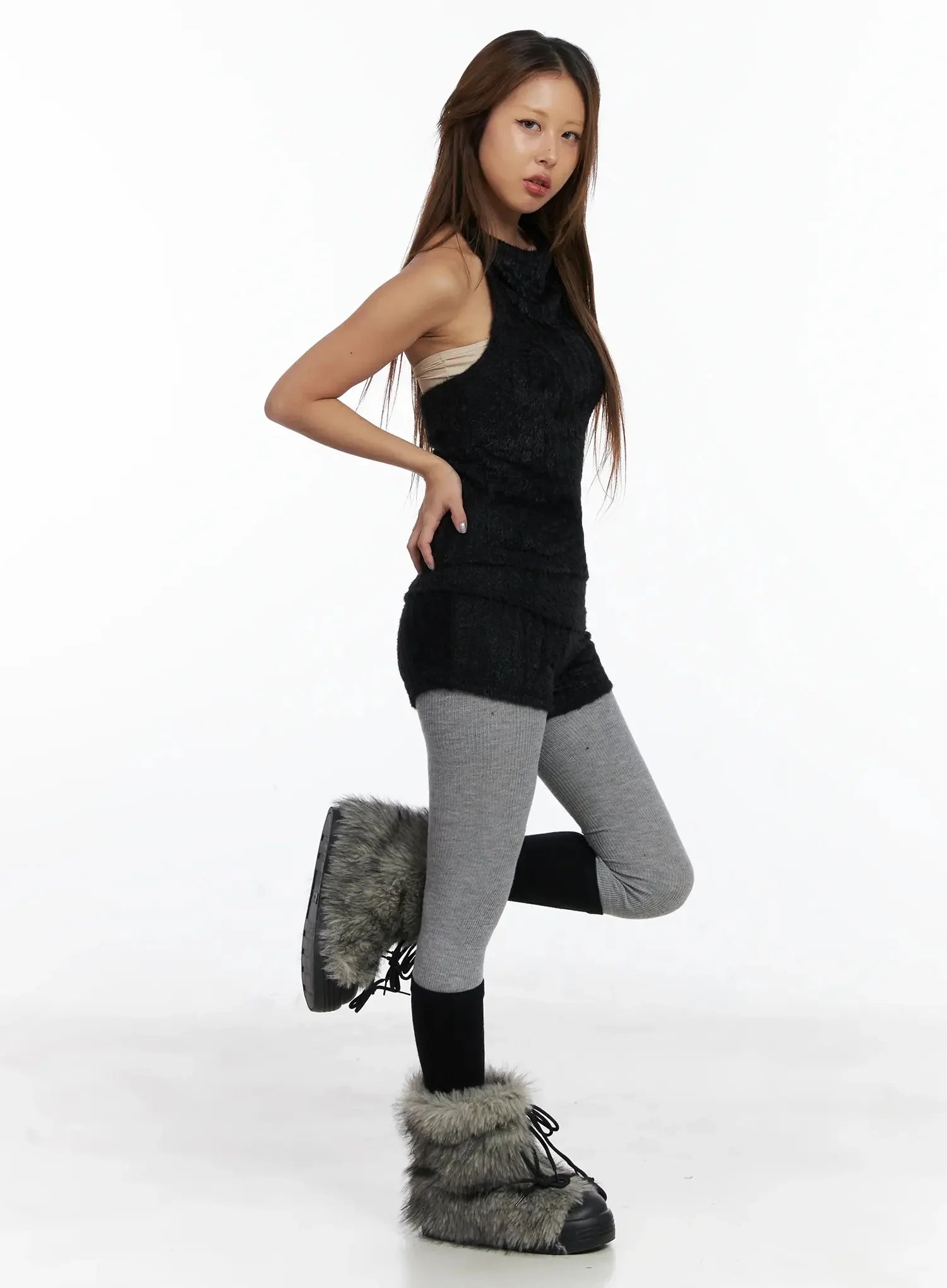 Textured Knit Turtleneck Top IN528