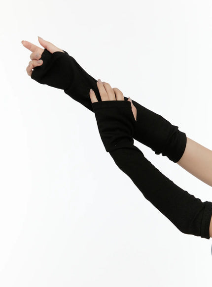 sleeveless-knit-set-with-arm-warmers-cn506