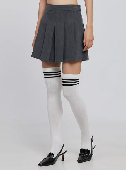 classic-schoolgirl-skirt-io530