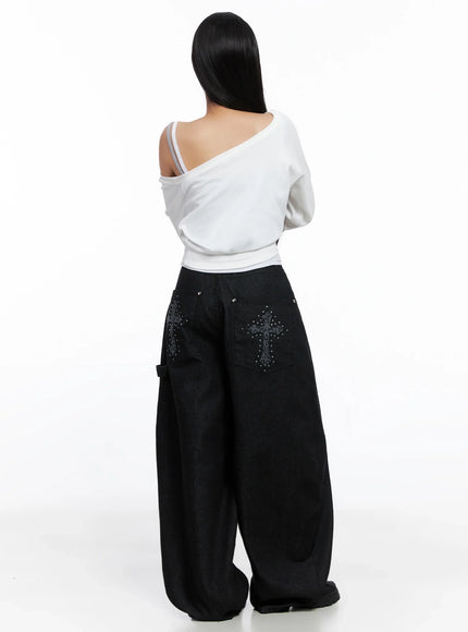 off-shoulder-graphic-sweatshirt-is525