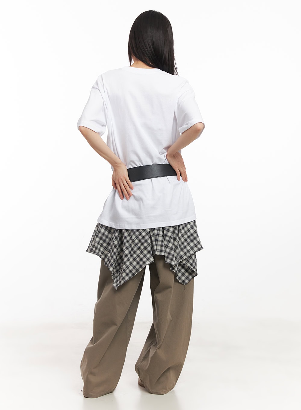 solid-pocketed-wide-fit-trousers-ca523