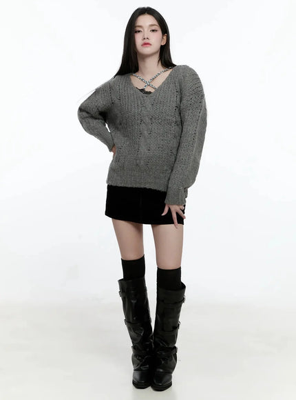 chunky-cable-knit-v-neck-sweater-io527