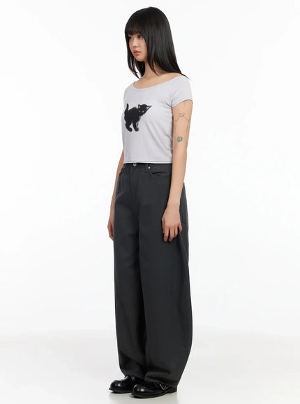 cat-graphic-off-shoulder-crop-top-ia523