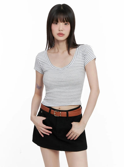 striped-v-neck-short-sleeve-tee-il531