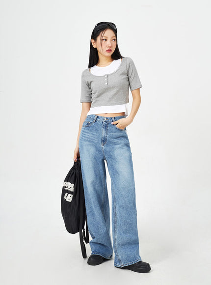 Mid-Wash Bootcut Jeans CM323