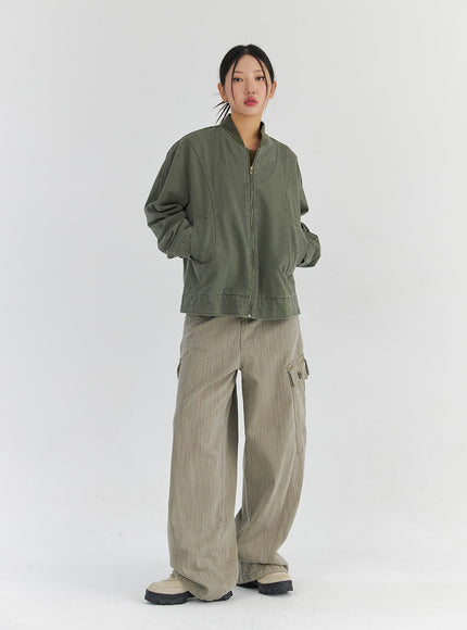 loose-fit-bomber-jacket-cs321