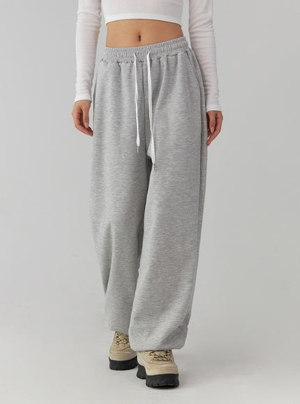 straight-leg-sweatpants-cd322