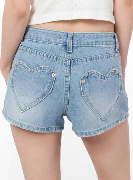 heart-pocket-denim-shorts-cy505