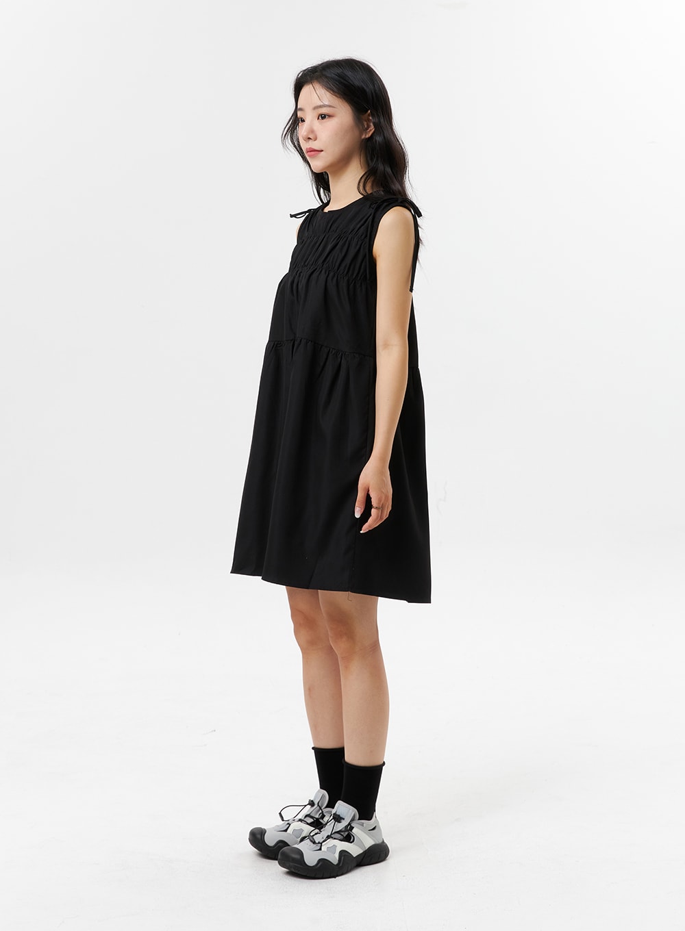 sleeveless-wide-mini-dress-ol318