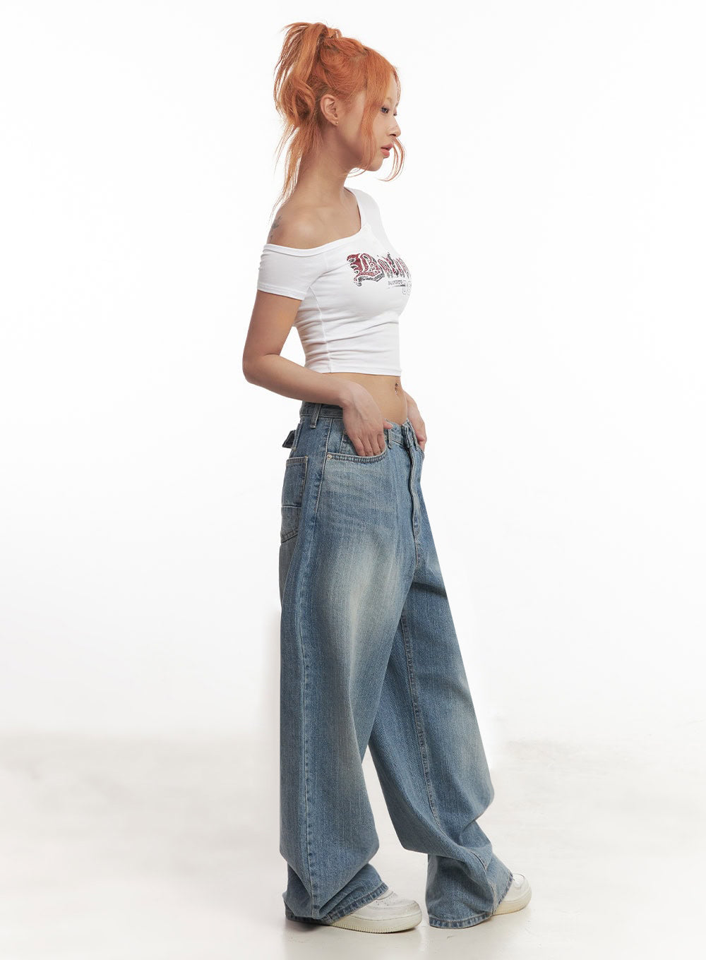 graphic-one-shoulder-crop-top-ia517