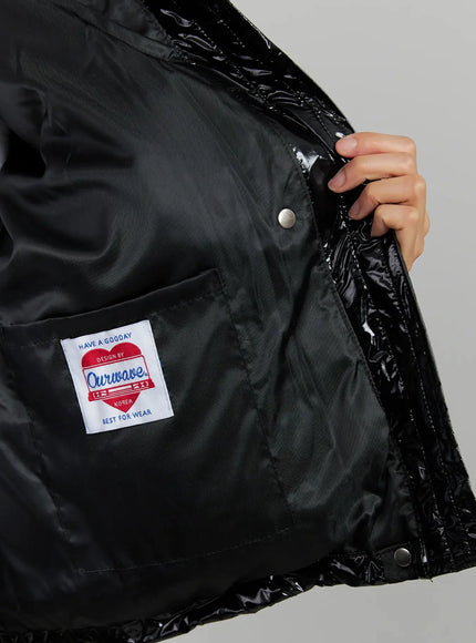 glossy-hooded-puffer-jacket-ij502