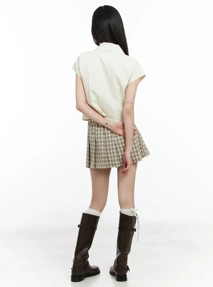 cute-button-detail-cropped-jacket-im530