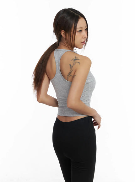 buttoned-crop-sleeveless-top-cm525