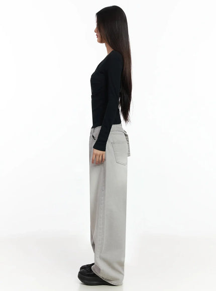draped-v-neck-long-sleeve-top-ia508