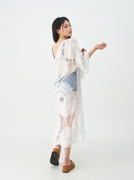 Sunflower Embroided Robe IJ13