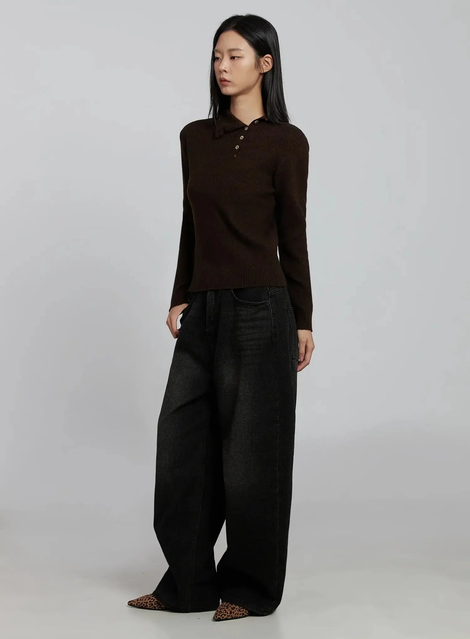 Button Detail High Neck Sweater IM520