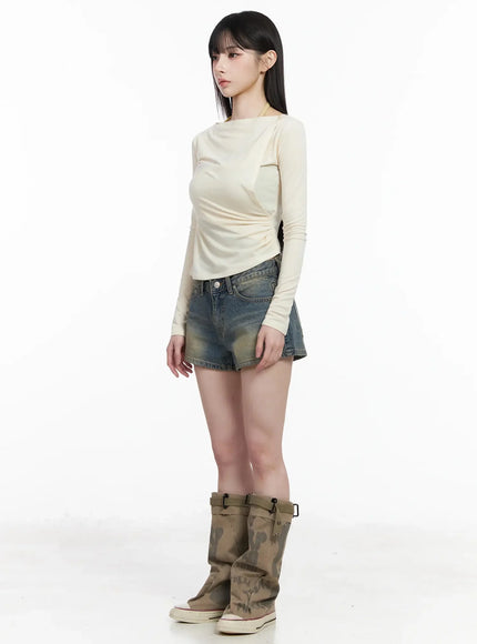 two-way-shirred-wrap-top-iy511