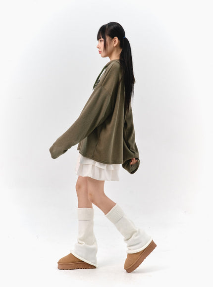 comfy-graphic-hoodie-sweatshirt-is322