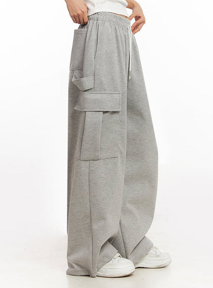 Comfy Cargo Wide-Fit Sweatpants IA504