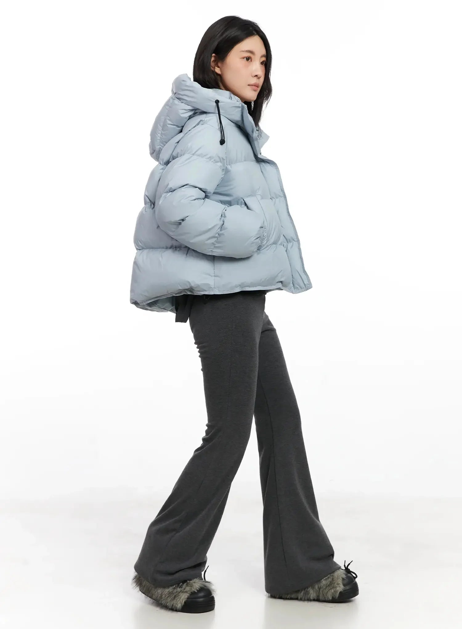 modern-crop-puffer-jacket-in528