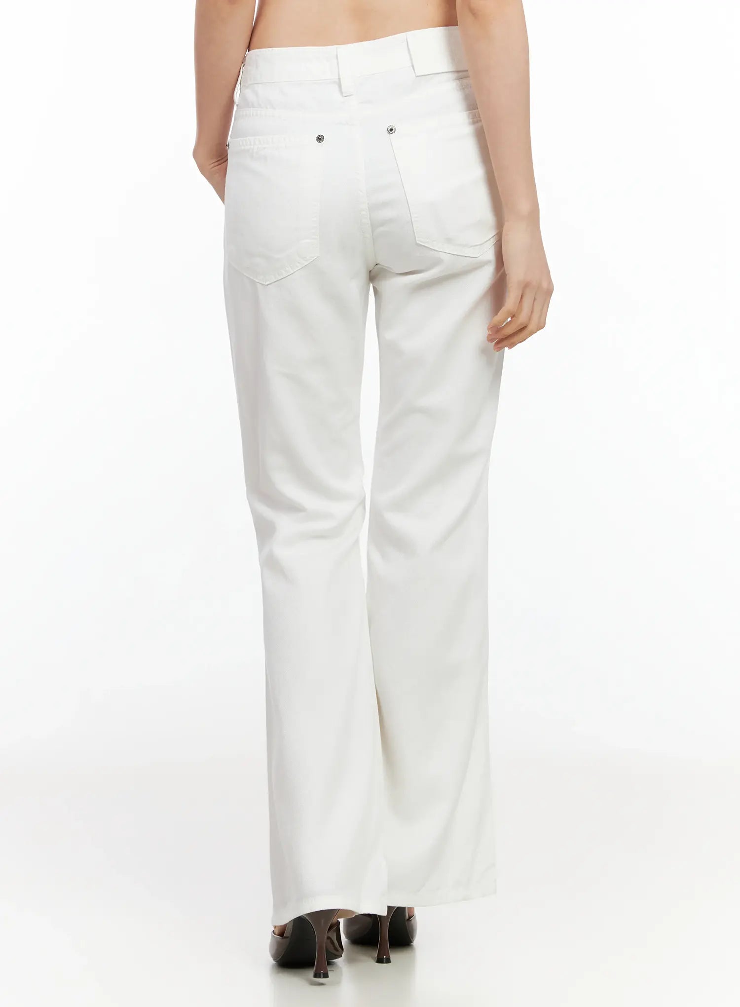 relaxed-bootcut-cotton-pants-im524