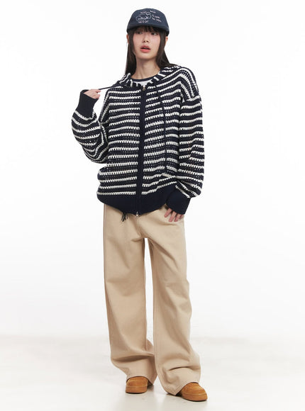 striped-zip-up-oversized-hooded-sweater-cm520
